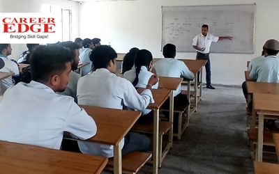 A dynamic CAD Session at GRD College for B.Tech students 